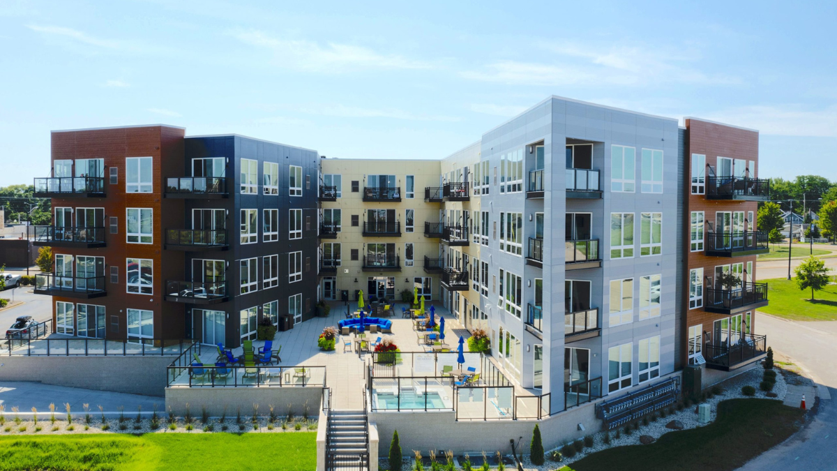 <strong>Solaris on Main (Neenah, WI)</strong>